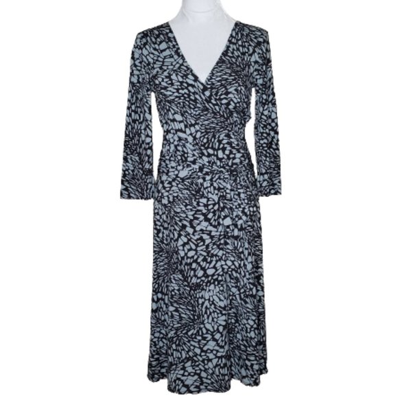 BCBGMaxAzria Dresses & Skirts - BCBGMaxAzria V-Neck Faux Wrap Abstract Print Midi Length Dress, Sz M